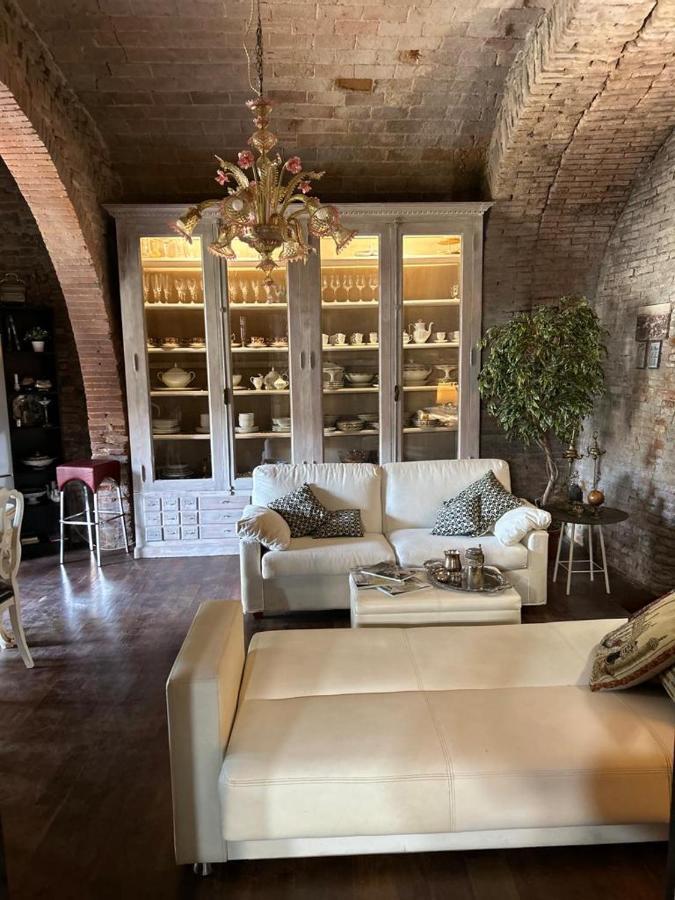 Borgo Di Beppe E Gloria Suite San Giovanni Valdarno Dış mekan fotoğraf