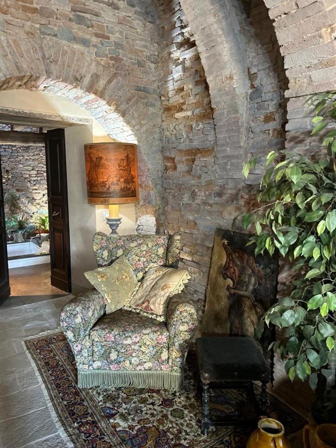Borgo Di Beppe E Gloria Suite San Giovanni Valdarno Dış mekan fotoğraf