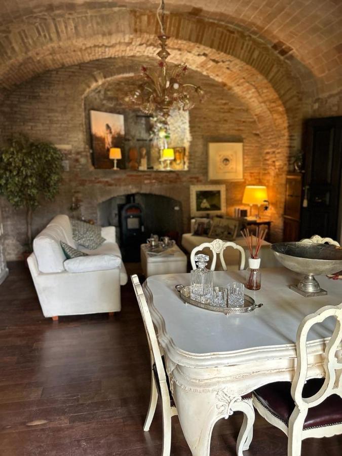 Borgo Di Beppe E Gloria Suite San Giovanni Valdarno Dış mekan fotoğraf